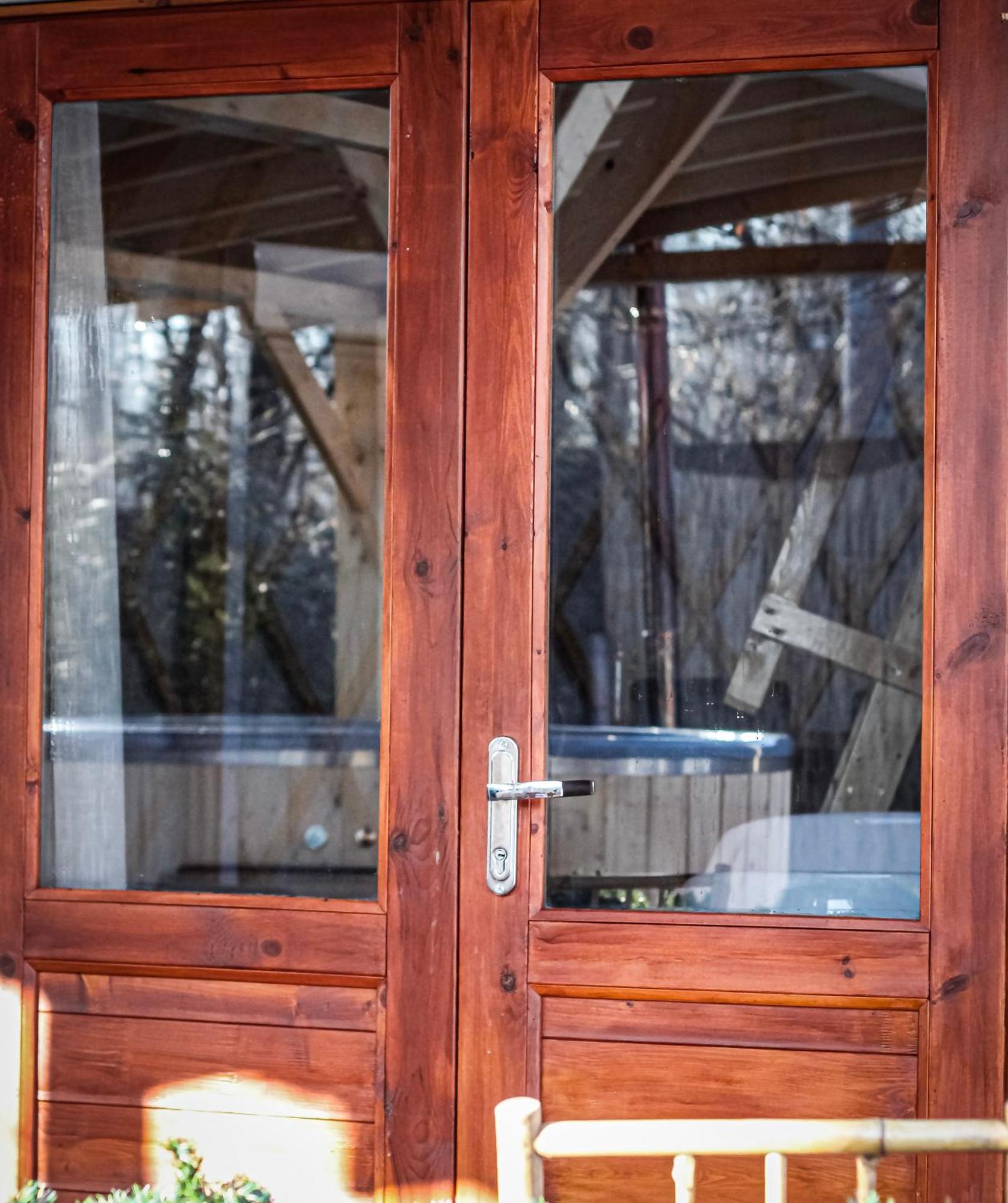 Aloha Glamp - Okragle Domki Przy Rzece - Balia I Sauna - Energylandia Zagornik Kamer foto