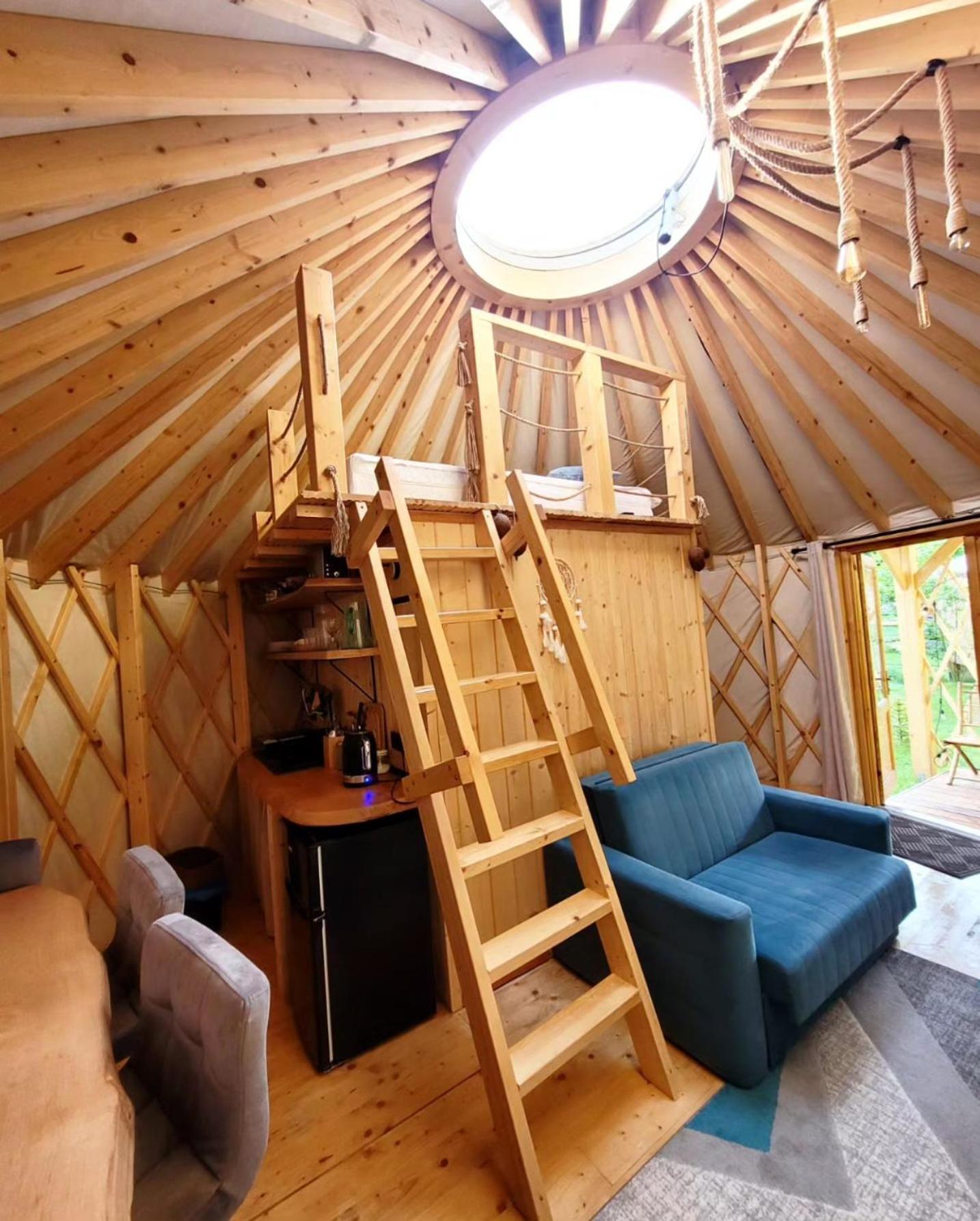 Aloha Glamp - Okragle Domki Przy Rzece - Balia I Sauna - Energylandia Zagornik Kamer foto
