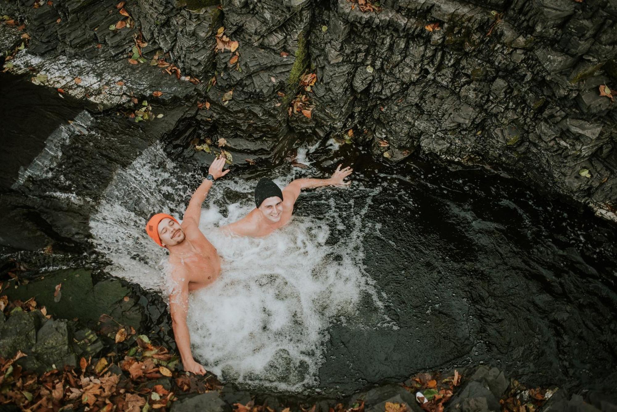 Aloha Glamp - Okragle Domki Przy Rzece - Balia I Sauna - Energylandia Zagornik Buitenkant foto